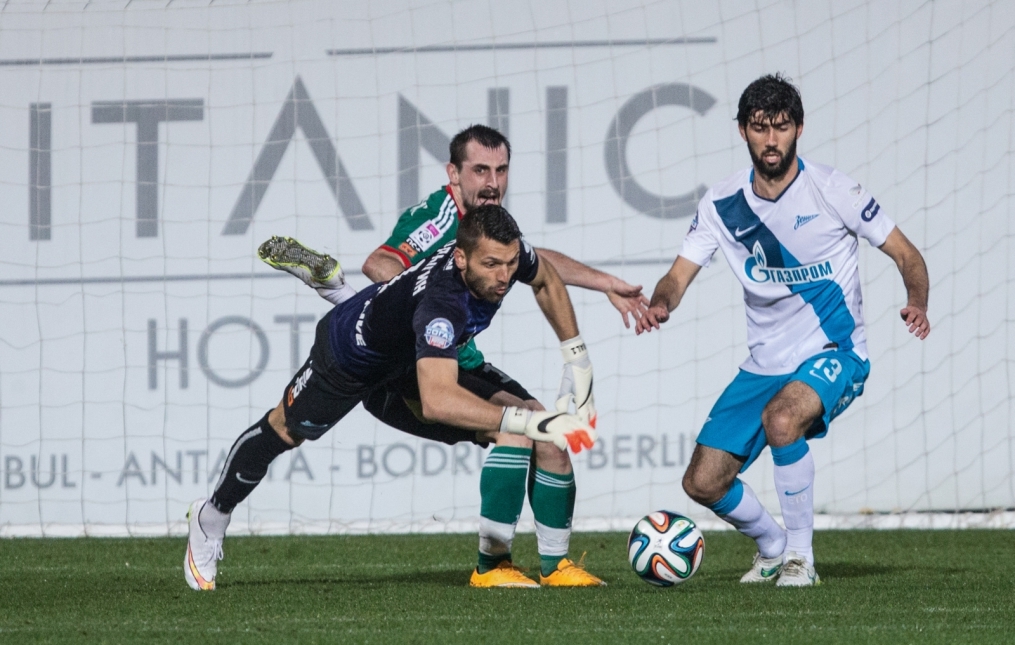 Сборы в Турции: 27 января, матч  «Легия»—«Зенит»