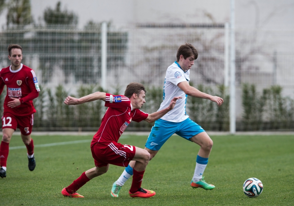 Сборы в Турции:  матч «Зенит» — «Пяст»