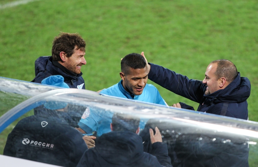 СОГАЗ Чемпионат России 2014/2015, «Зенит» — «Урал»