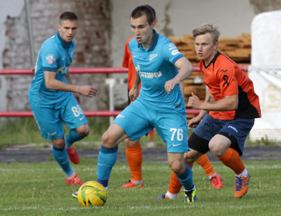 «Знамя Труда» — «Зенит»-2