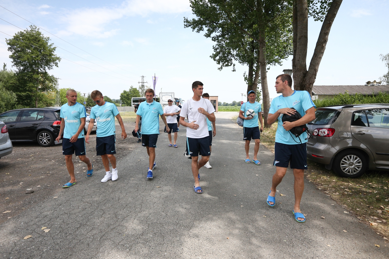 Сборы в Австрии: 6 июля, прогулка и отдых на озере