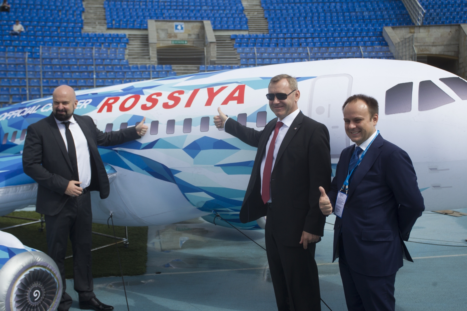 Подписание нового договора между АК «Россия» и «Зенитом»