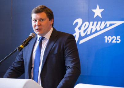 Подписание нового договора между АК «Россия» и «Зенитом»