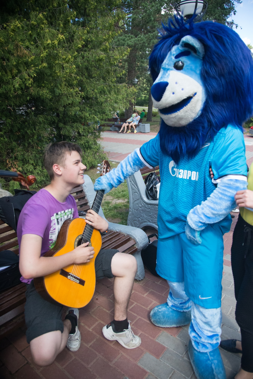 Синегривый Лев посетил детский лагерь «Звездный»