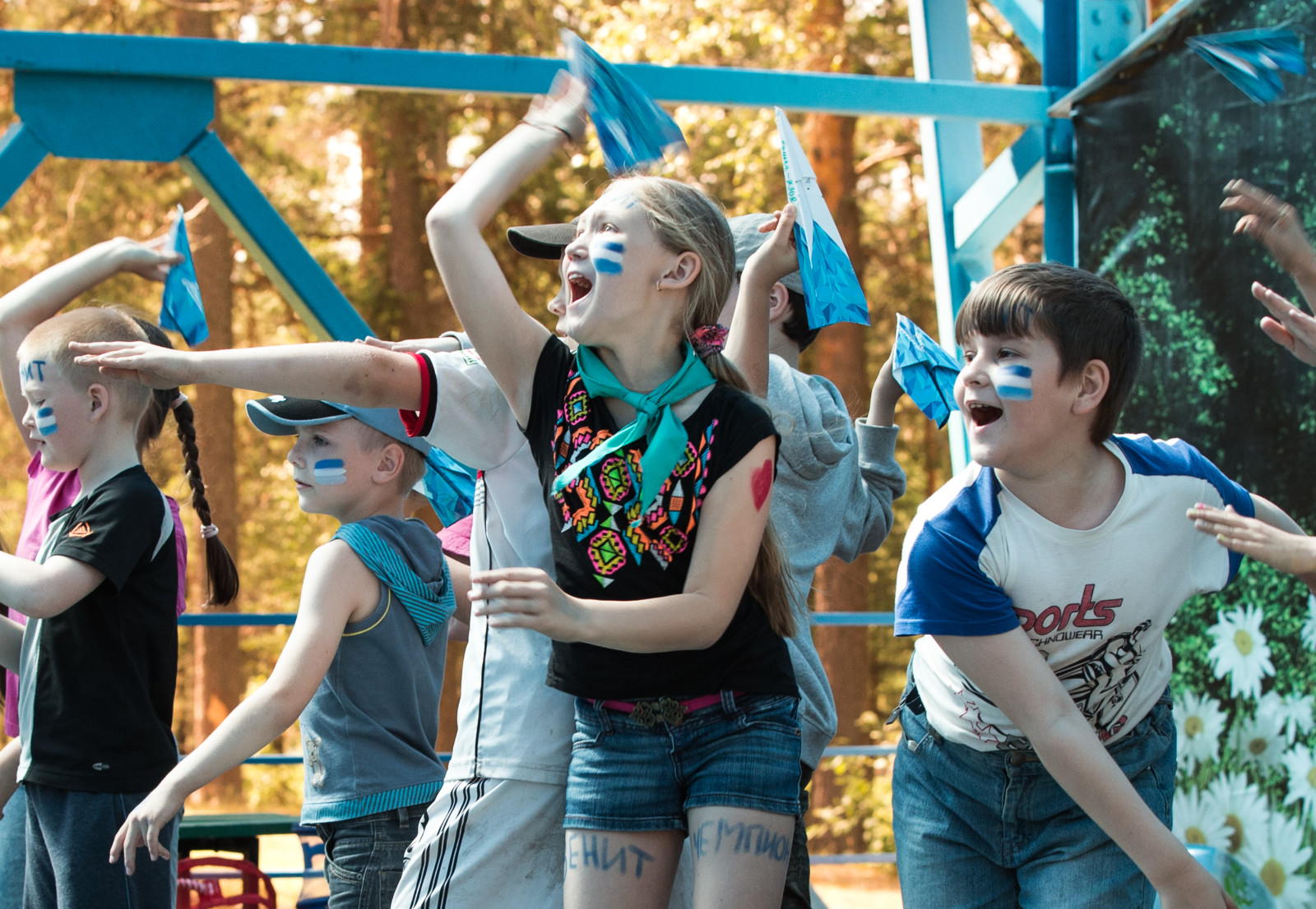 Синегривый Лев посетил детский лагерь «Звездный»