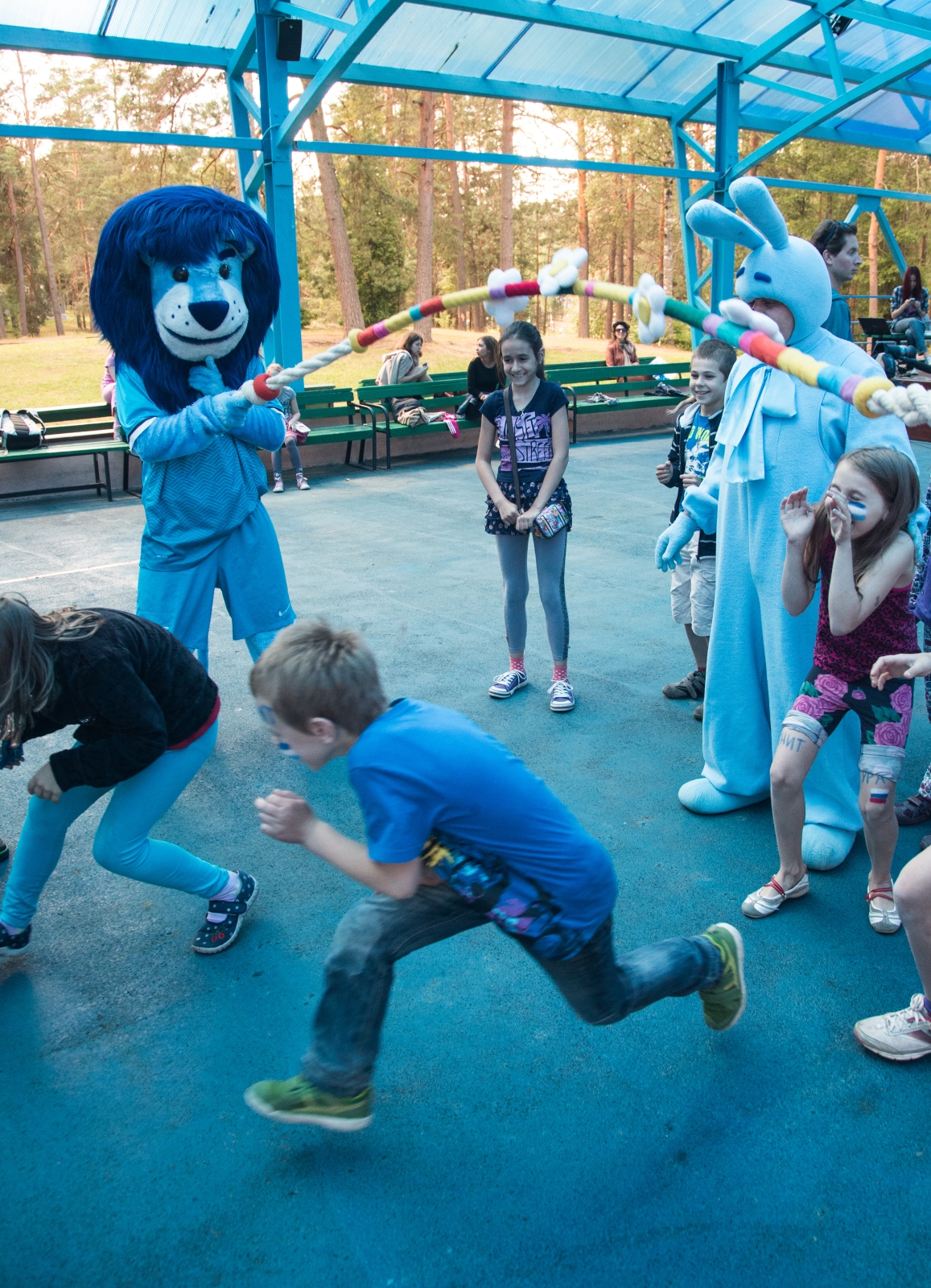 Синегривый Лев посетил детский лагерь «Звездный»