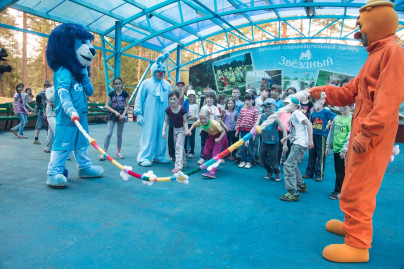 Синегривый Лев посетил детский лагерь «Звездный»