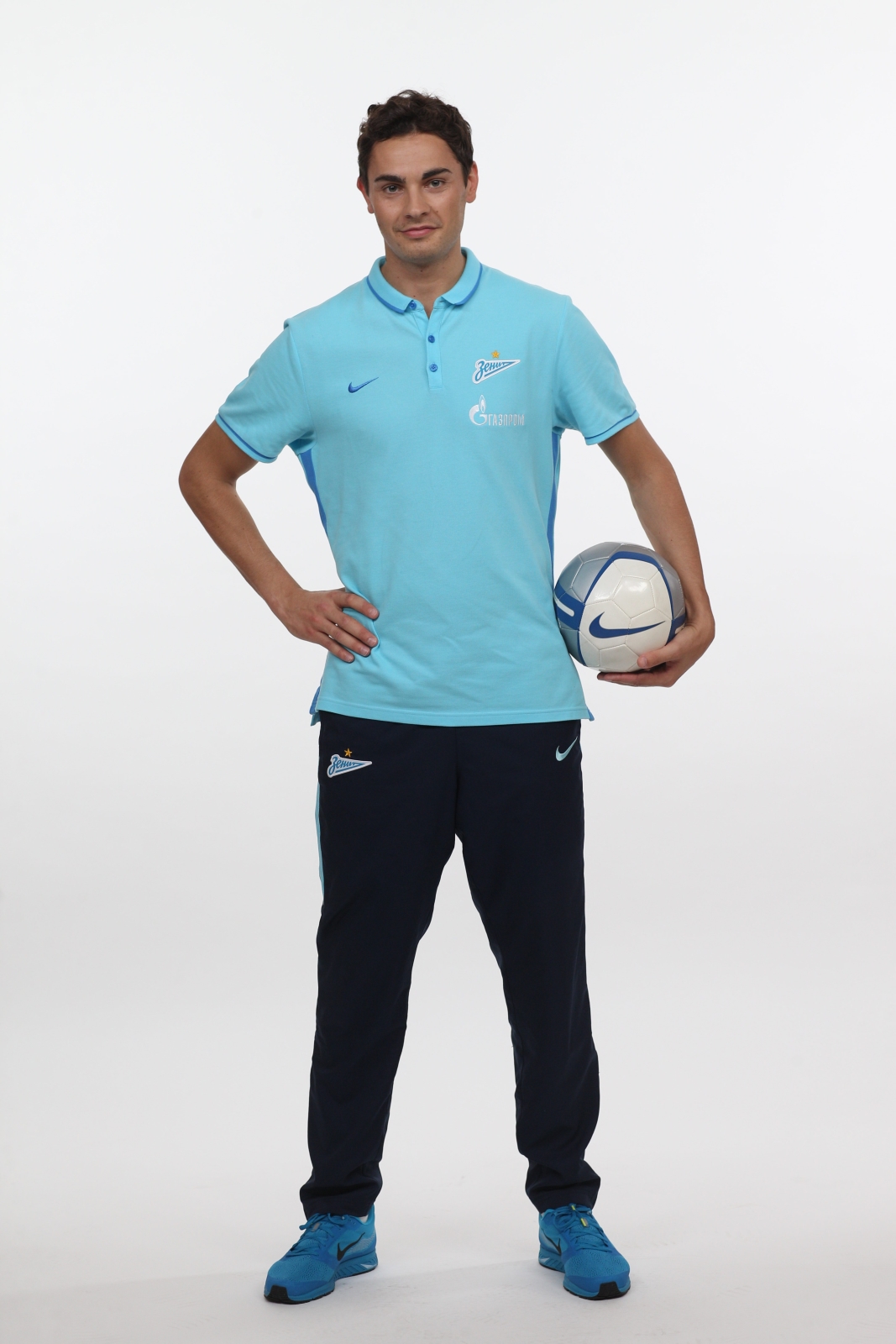 Фотосессия футболистов и тренеров основного состава ФК «Зенит» сезона 2015/2016