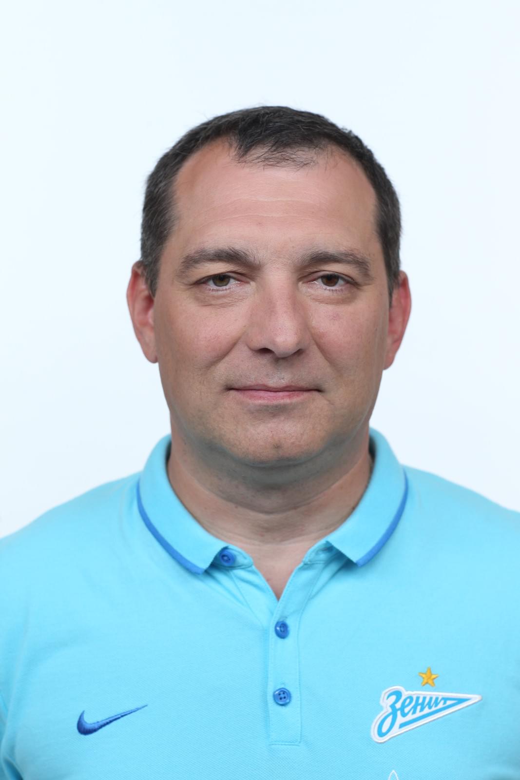 Фотосессия футболистов и тренеров основного состава ФК «Зенит» сезона 2015/2016