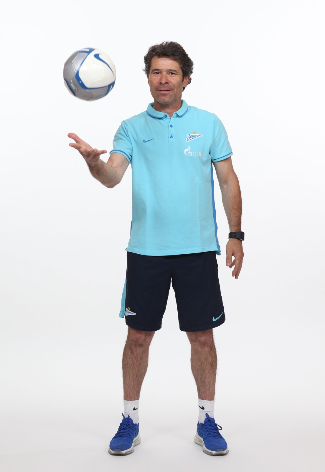 Фотосессия футболистов и тренеров основного состава ФК «Зенит» сезона 2015/2016