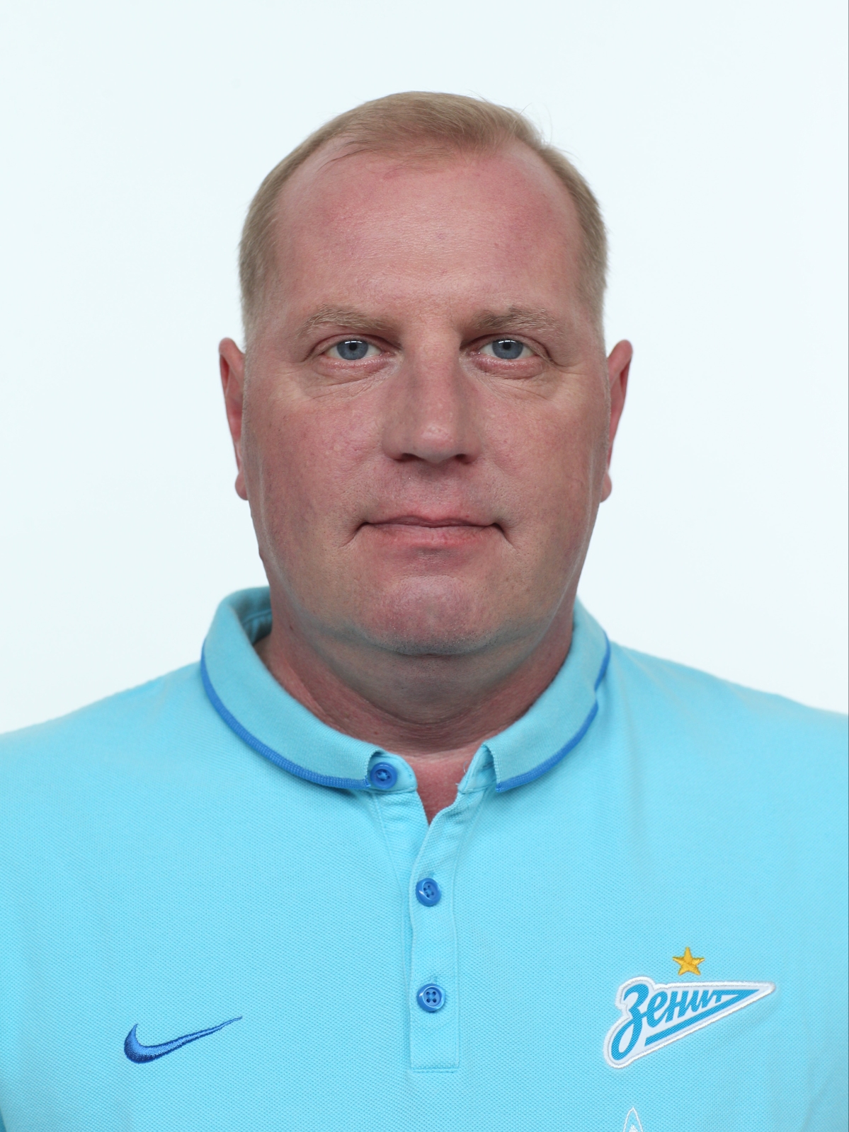 Фотосессия футболистов и тренеров основного состава ФК «Зенит» сезона 2015/2016