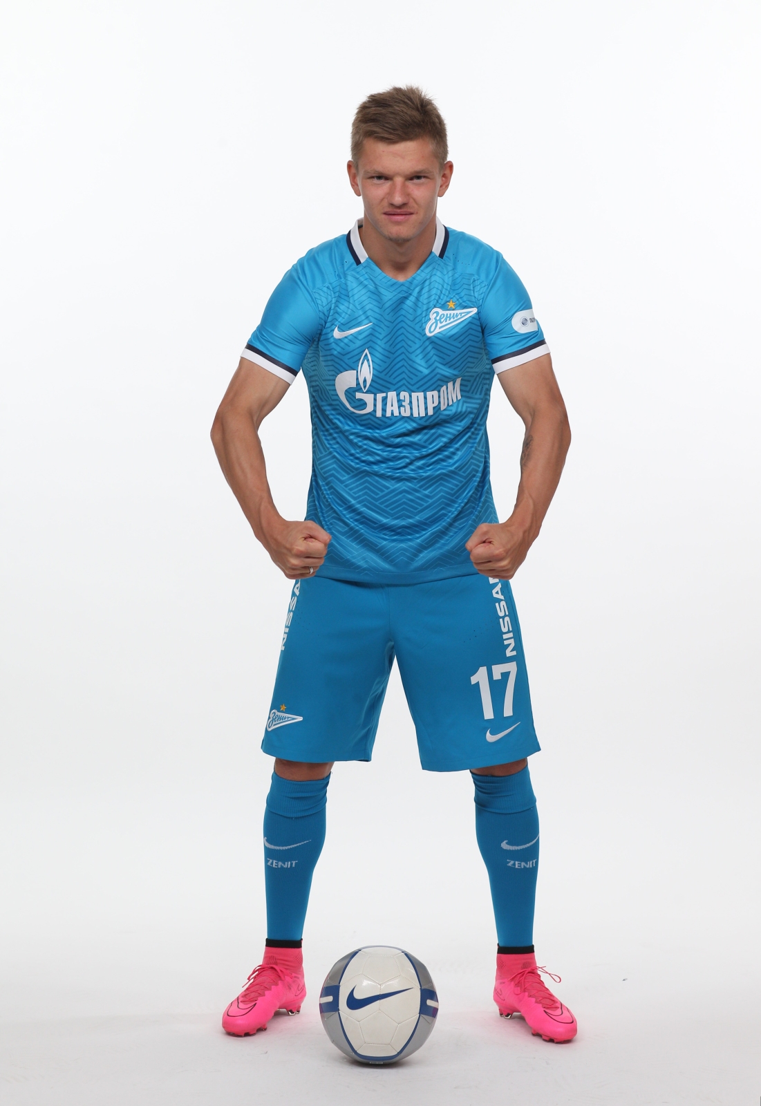 Фотосессия футболистов и тренеров основного состава ФК «Зенит» сезона 2015/2016