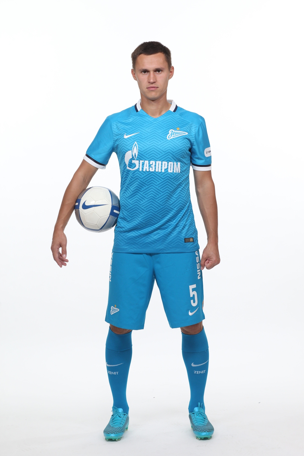 Фотосессия футболистов и тренеров основного состава ФК «Зенит» сезона 2015/2016