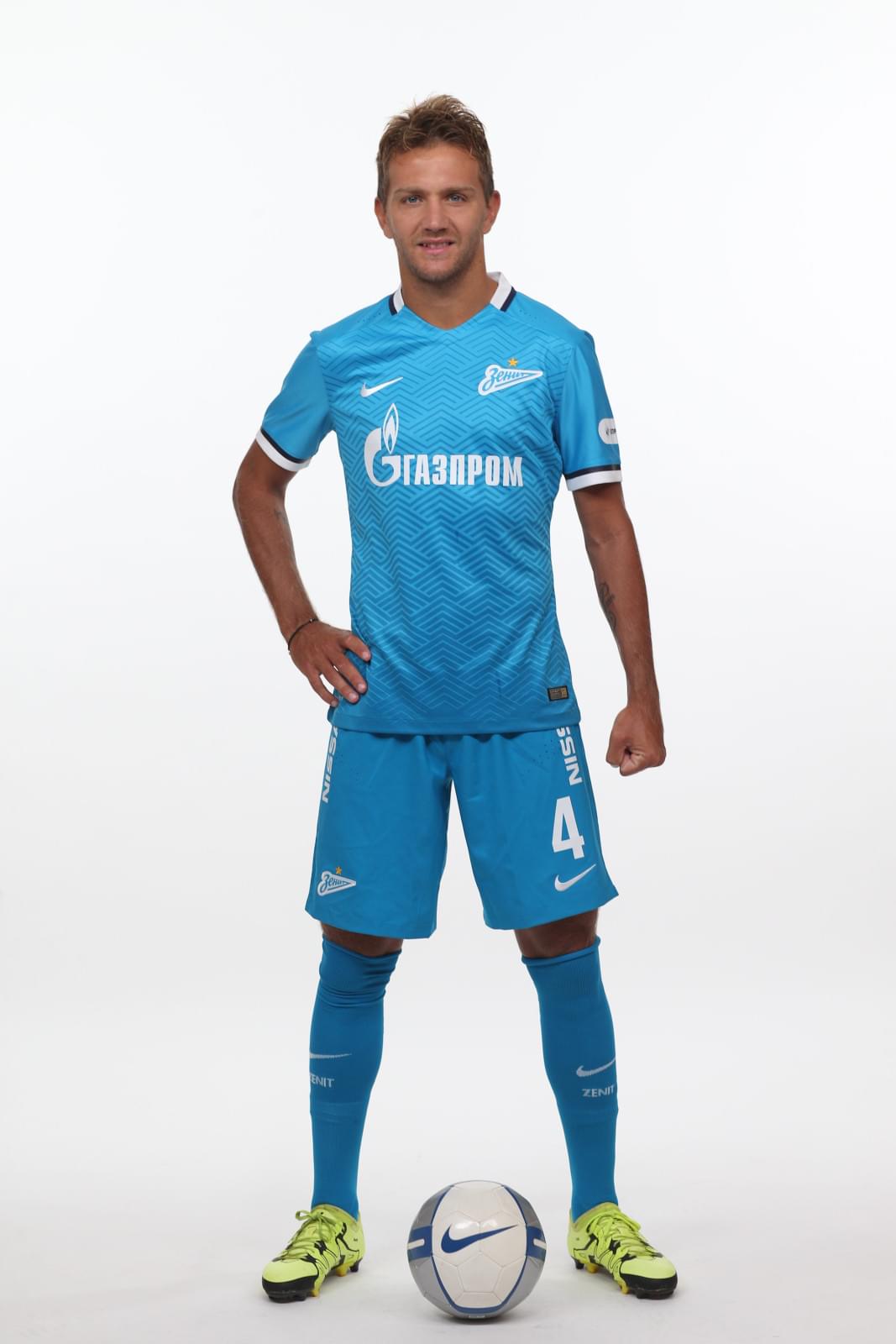 Фотосессия футболистов и тренеров основного состава ФК «Зенит» сезона 2015/2016