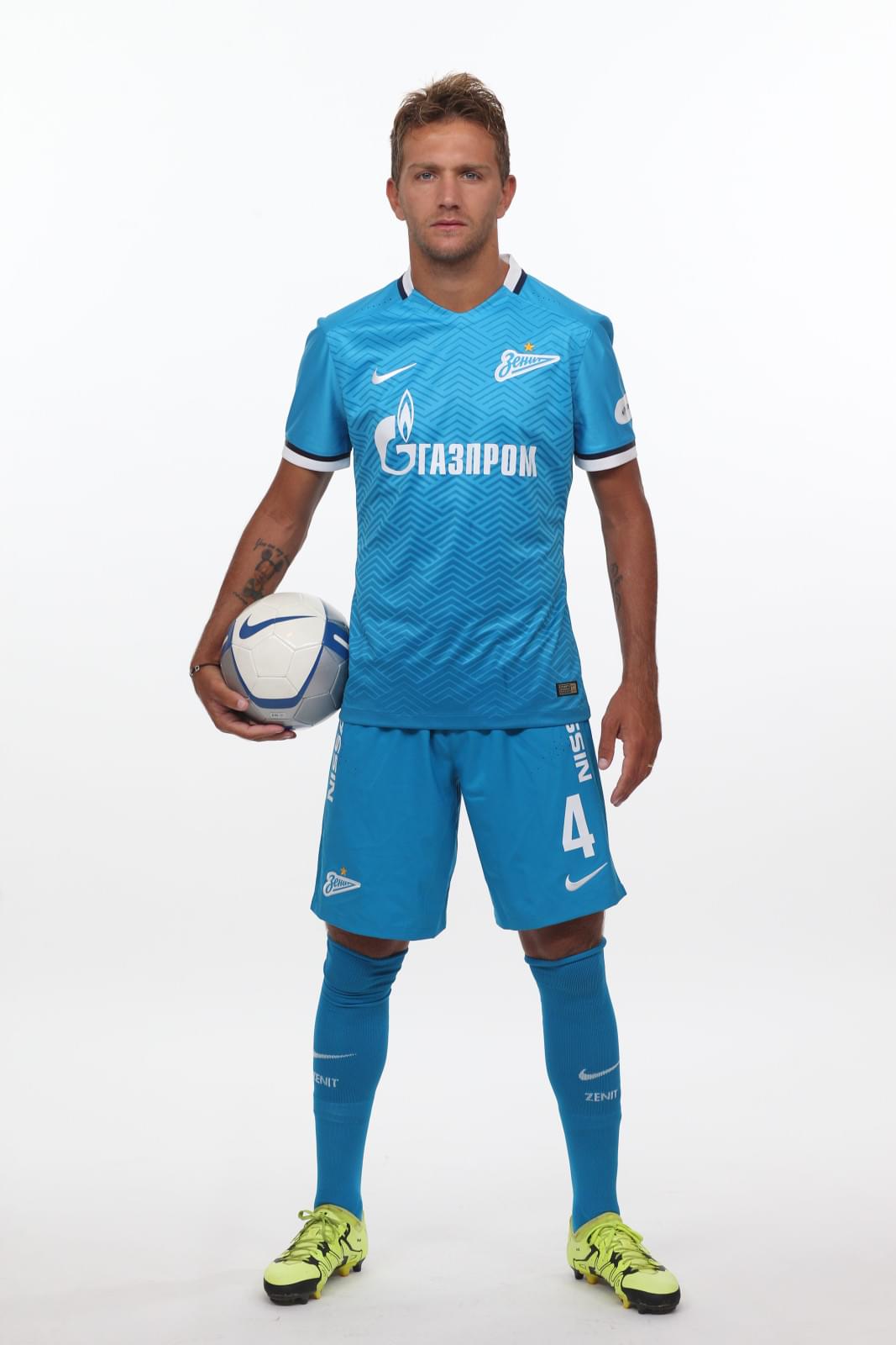 Фотосессия футболистов и тренеров основного состава ФК «Зенит» сезона 2015/2016