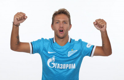 Фотосессия футболистов и тренеров основного состава ФК «Зенит» сезона 2015/2016