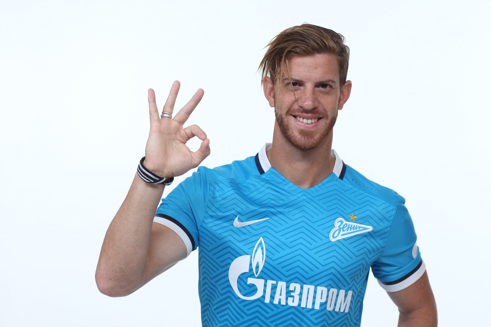 Фотосессия футболистов и тренеров основного состава ФК «Зенит» сезона 2015/2016