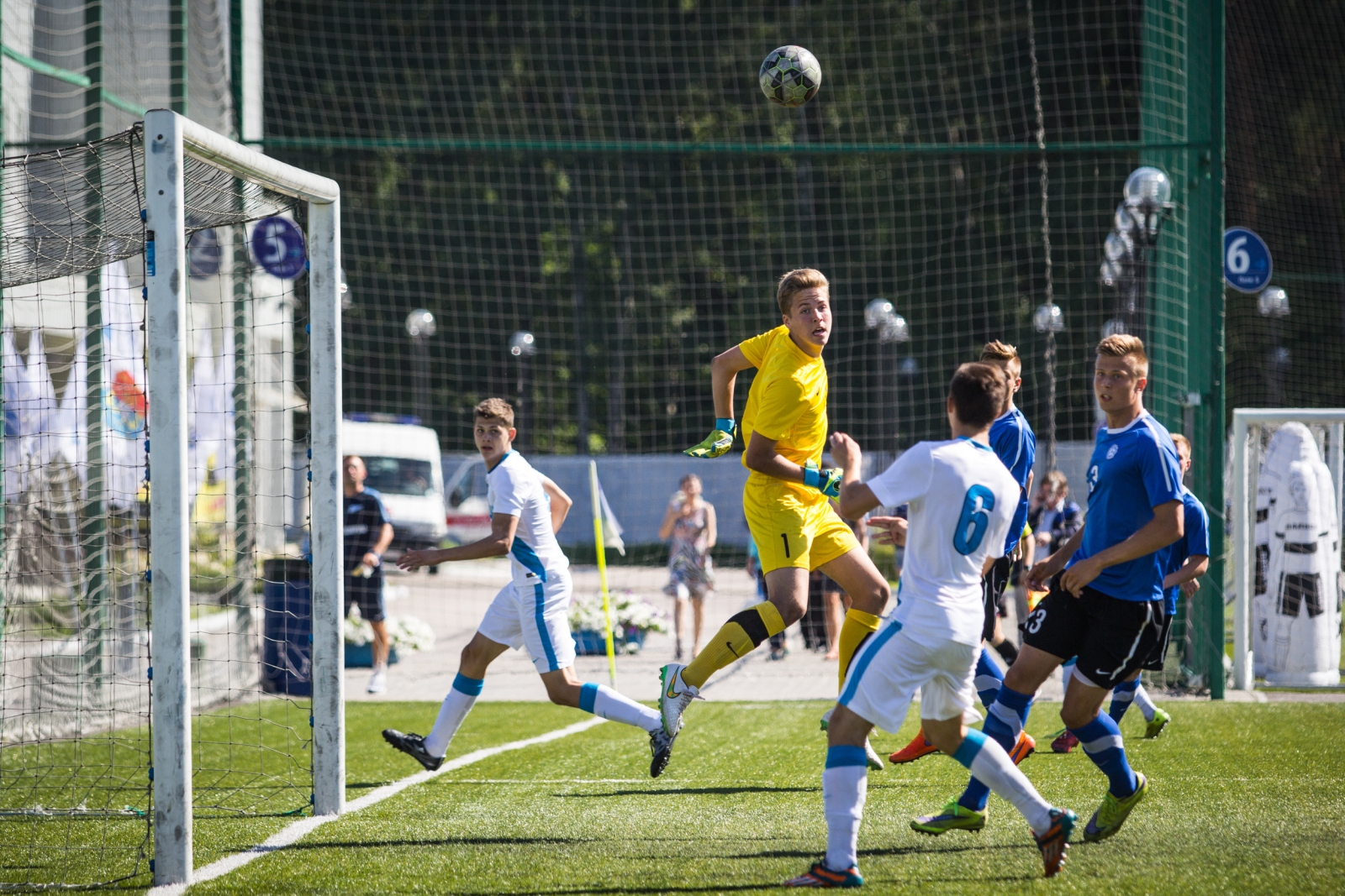 Международный турнир «Кубок Дмитрия Бесова». Первый игровой день.