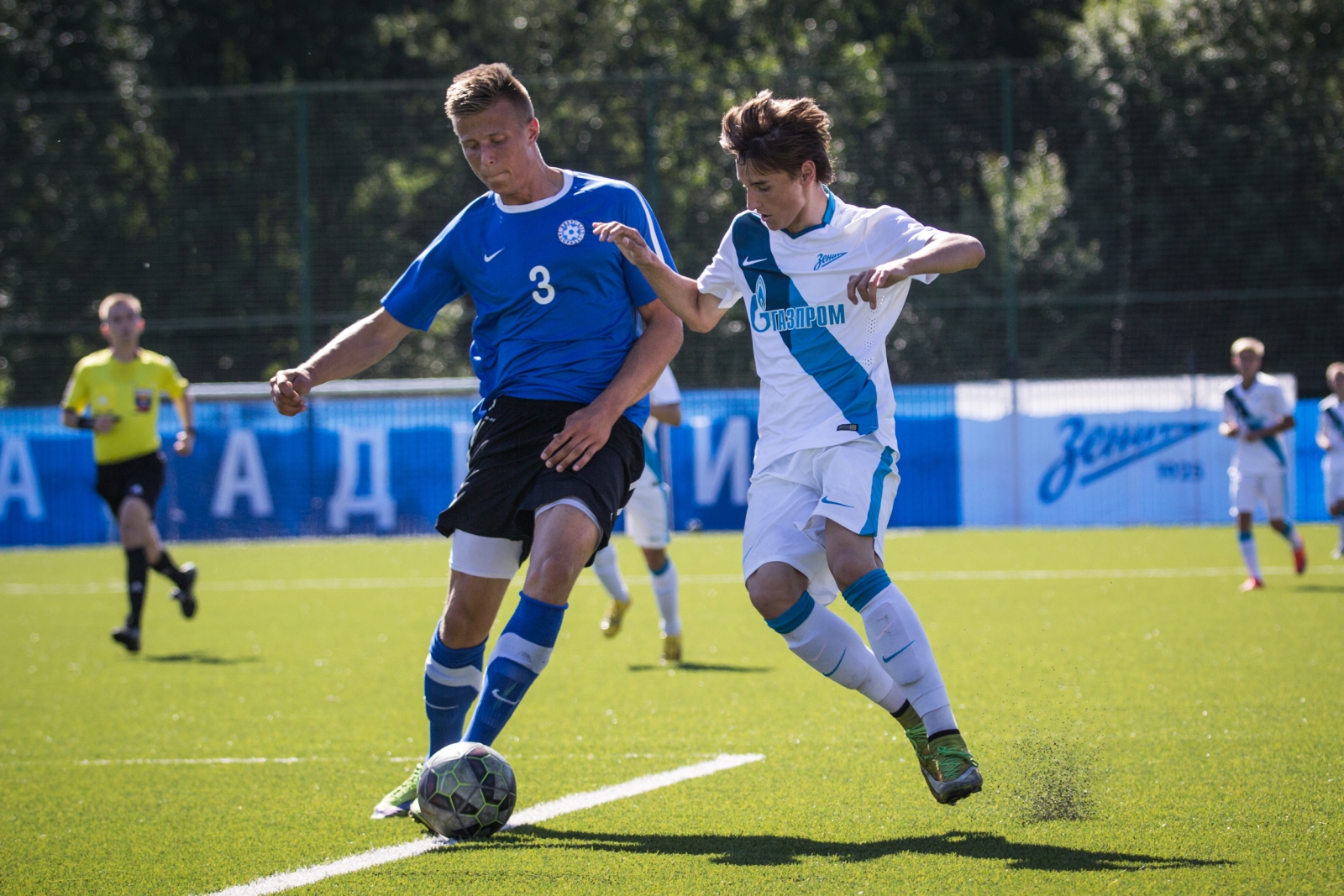 Международный турнир «Кубок Дмитрия Бесова». Первый игровой день.