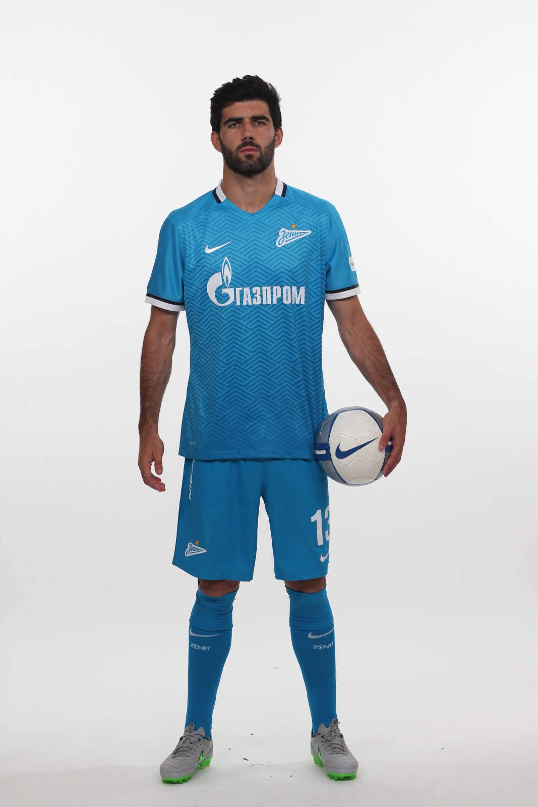 Фотосессия футболистов и тренеров основного состава ФК «Зенит» сезона 2015/2016