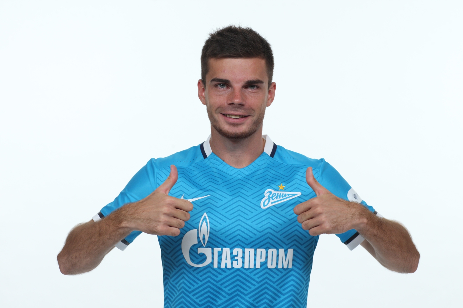 Фотосессия футболистов и тренеров основного состава ФК «Зенит» сезона 2015/2016