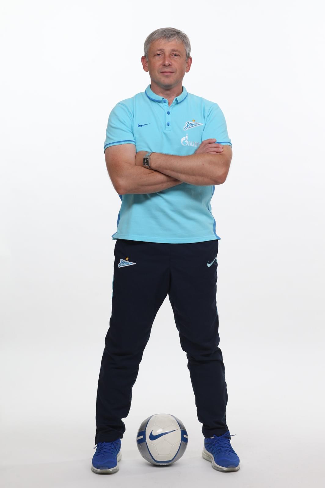 Фотосессия футболистов и тренеров основного состава ФК «Зенит» сезона 2015/2016