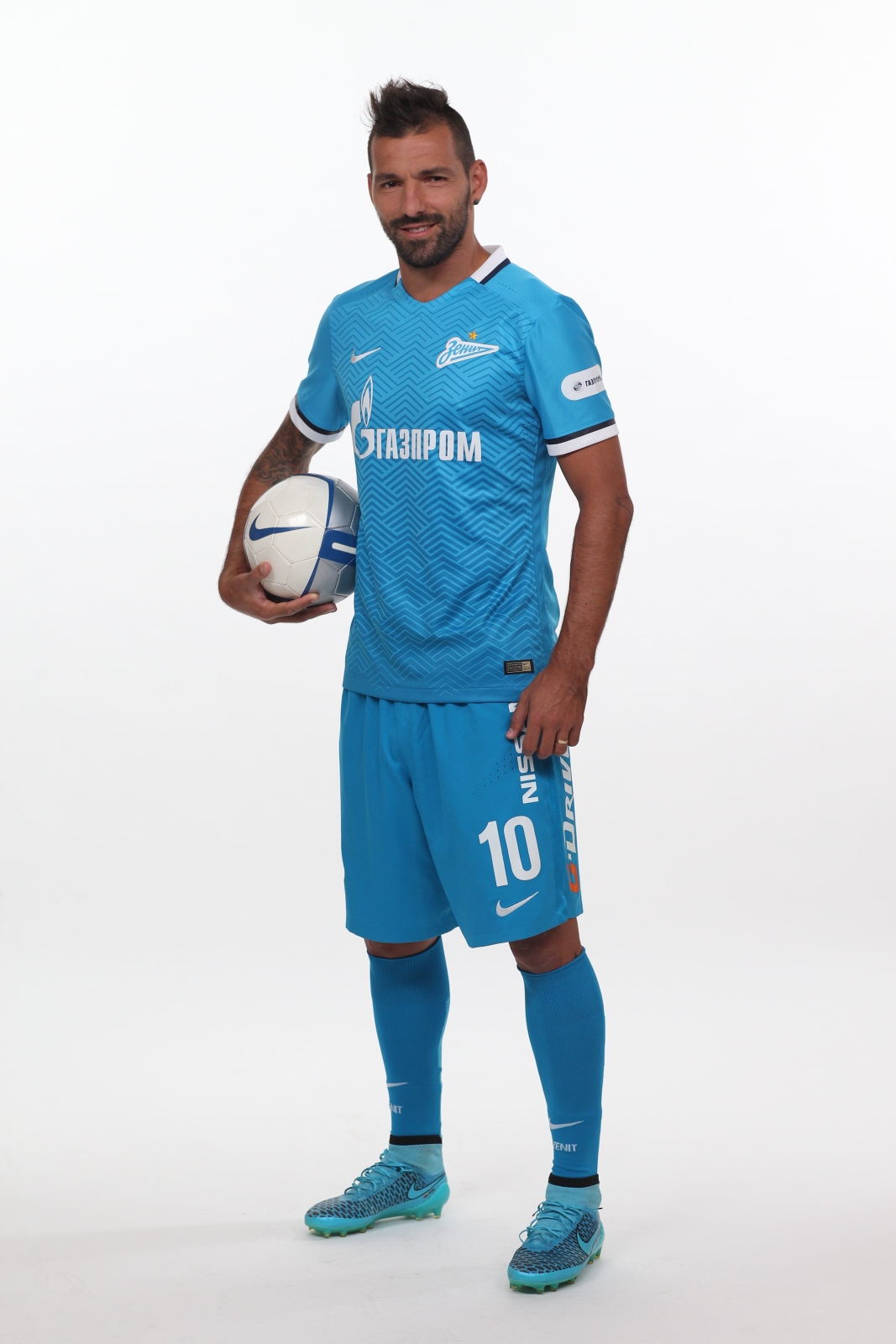 Фотосессия футболистов и тренеров основного состава ФК «Зенит» сезона 2015/2016