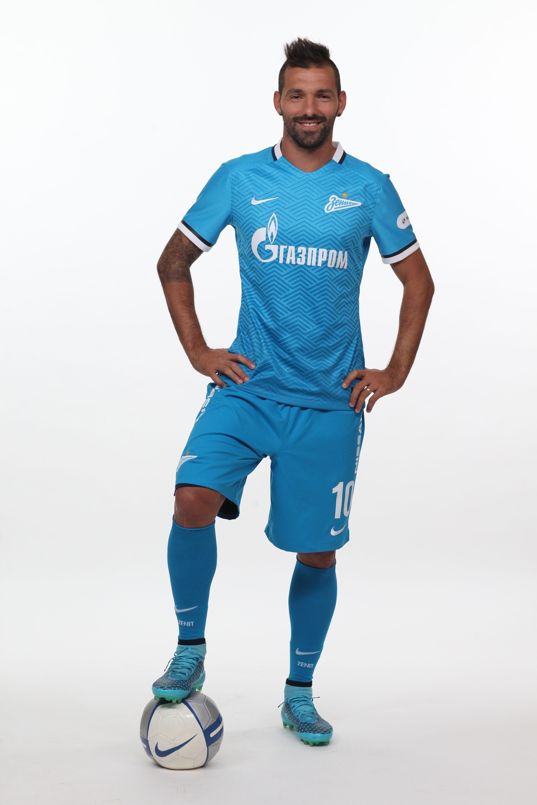 Фотосессия футболистов и тренеров основного состава ФК «Зенит» сезона 2015/2016