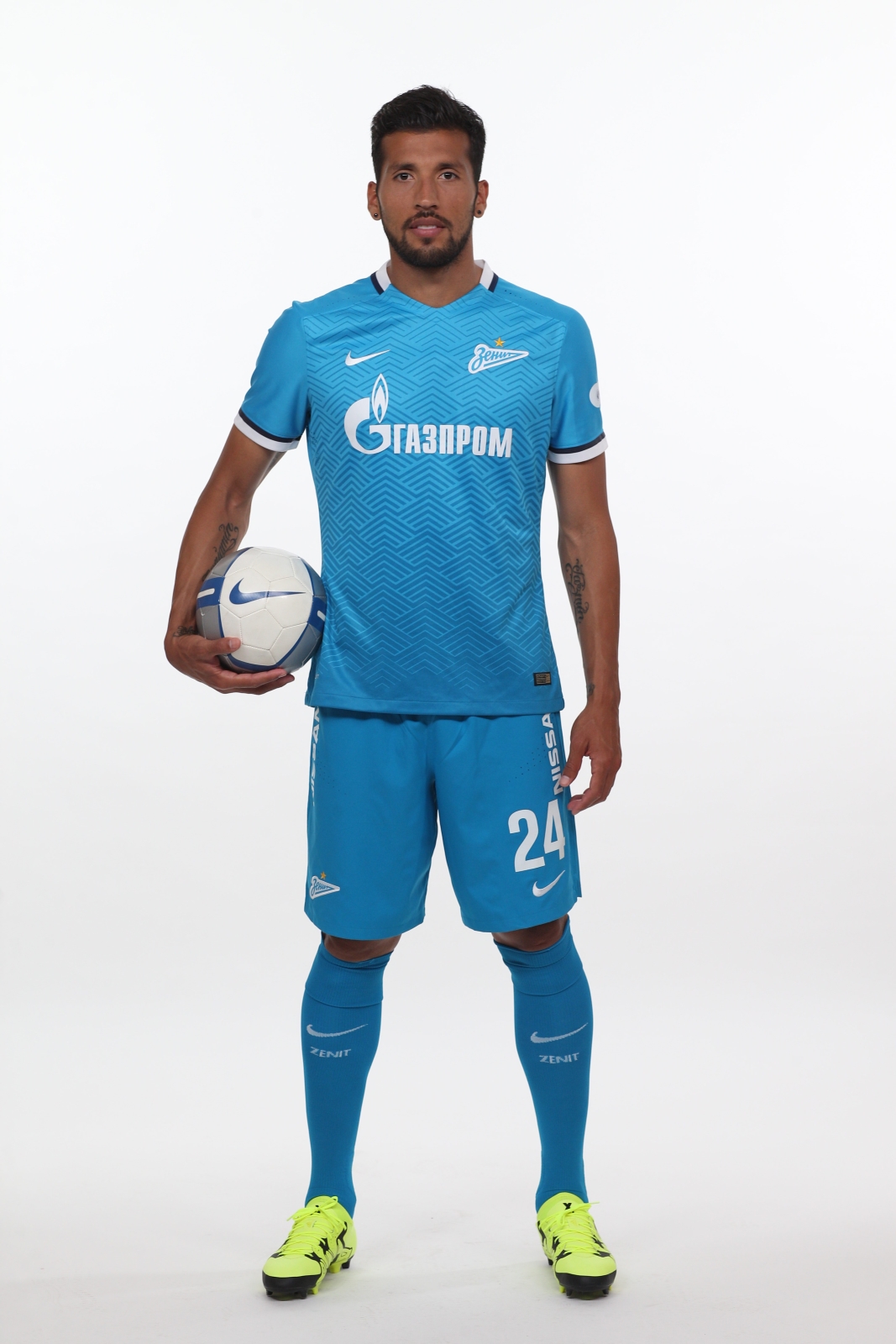 Фотосессия футболистов и тренеров основного состава ФК «Зенит» сезона 2015/2016