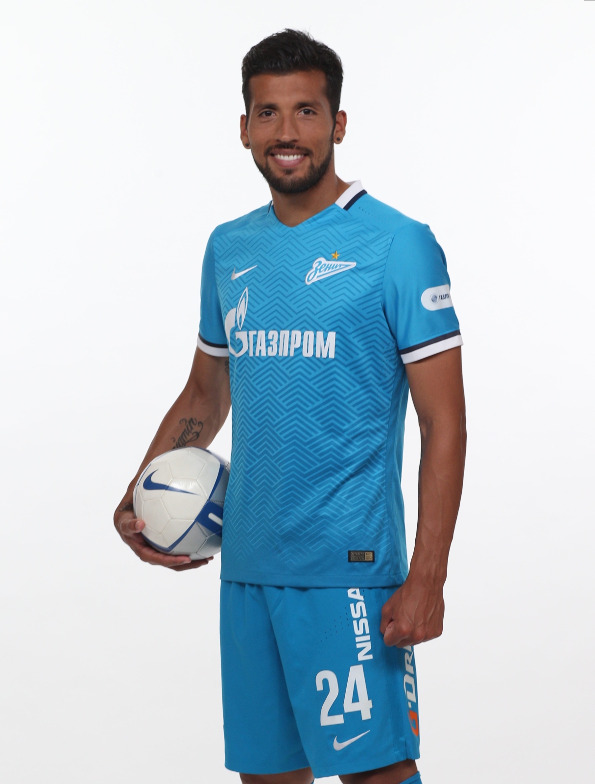 Фотосессия футболистов и тренеров основного состава ФК «Зенит» сезона 2015/2016