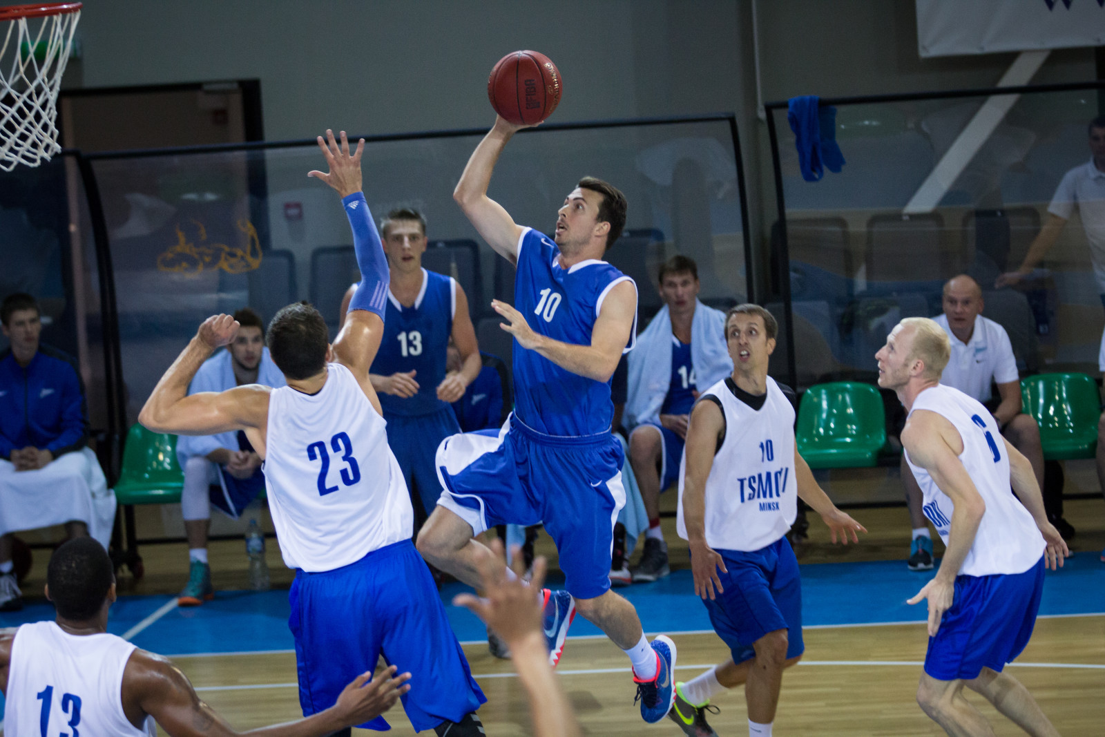Международный товарищеский турнир «One Team Cup-2015». Финал. Баскетбольный матч БК «Зенит» — БК «Цмоки-Минск»