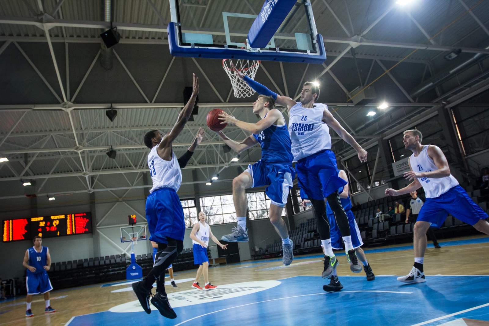 Международный товарищеский турнир «One Team Cup-2015». Финал. Баскетбольный матч БК «Зенит» — БК «Цмоки-Минск»