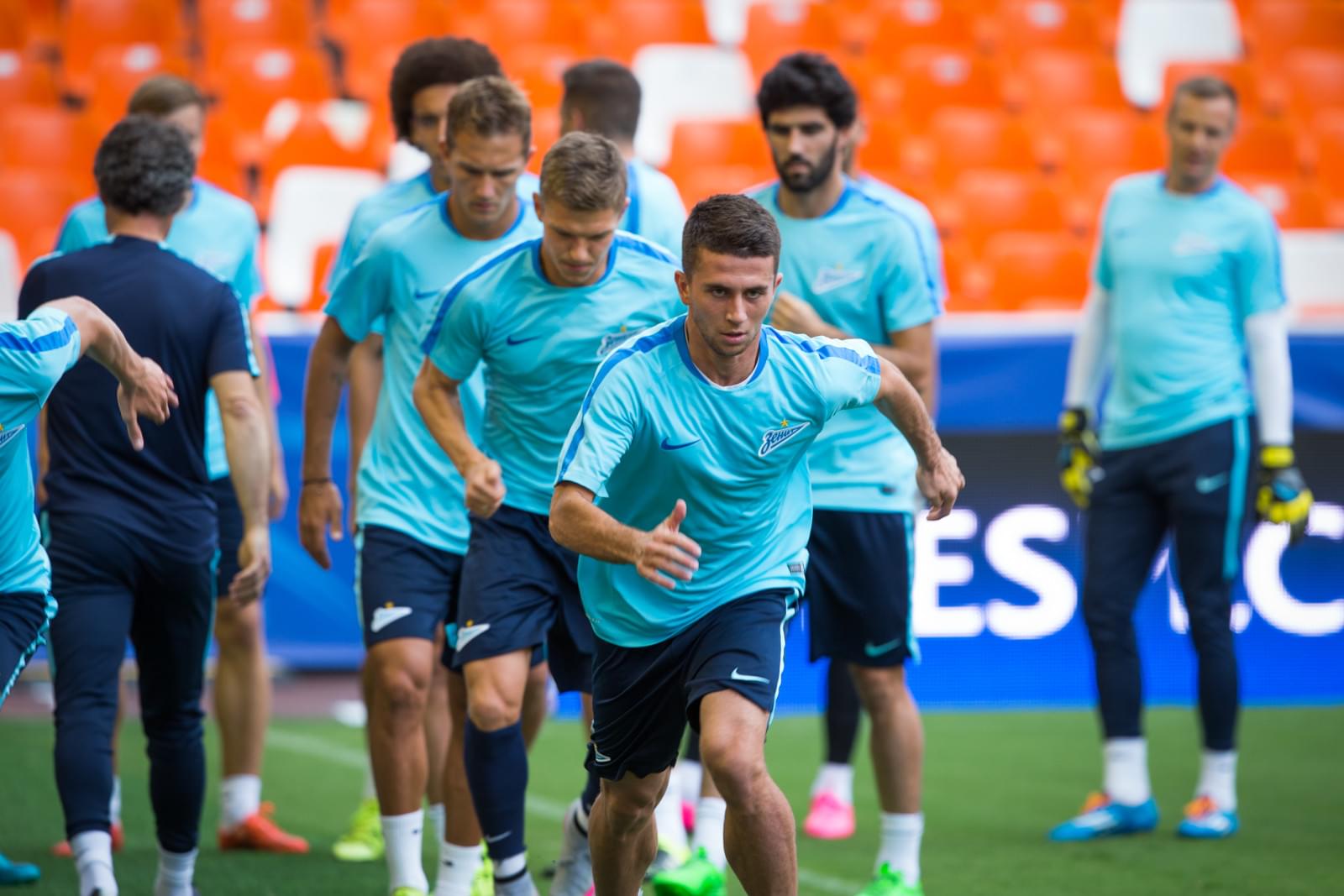 Тренировка «Зенита» перед матчем Лиги чемпионов УЕФА 2015/16, «Валенсия» — «Зенит»