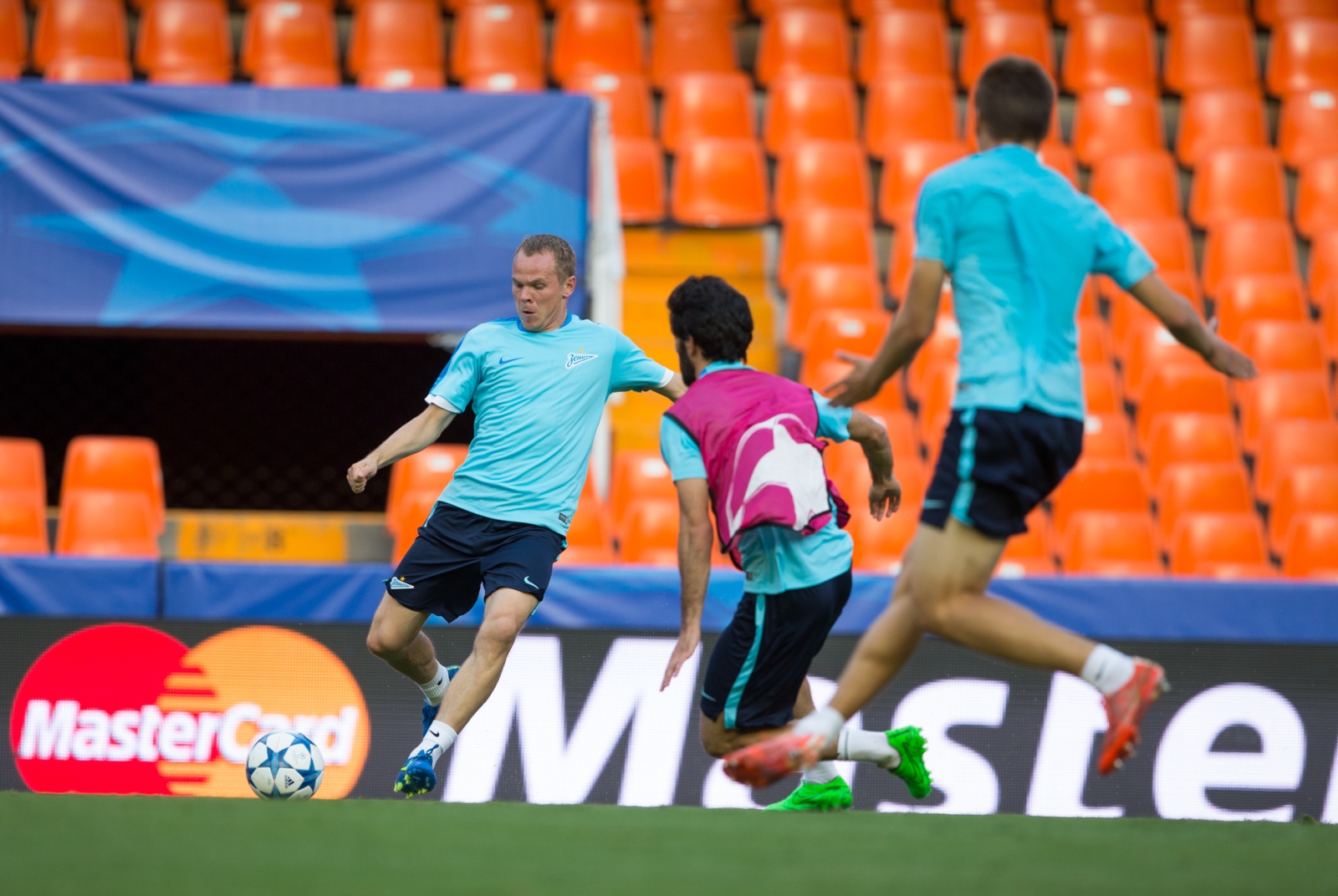 Тренировка «Зенита» перед матчем Лиги чемпионов УЕФА 2015/16, «Валенсия» — «Зенит»