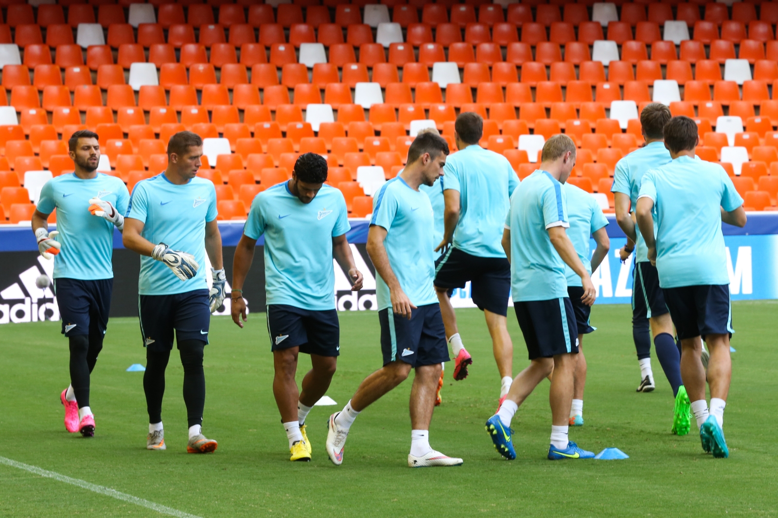 Тренировка «Зенита» перед матчем Лиги чемпионов УЕФА 2015/16, «Валенсия» — «Зенит»