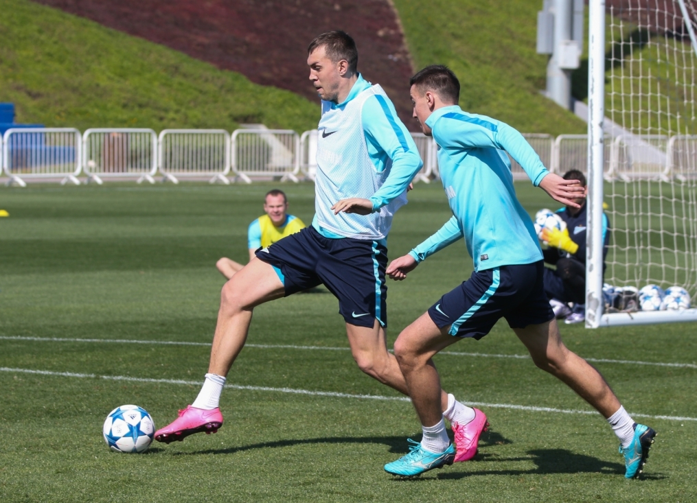 «Газпром»-тренировочные сборы в Дохе: 14 января, утренняя тренировка