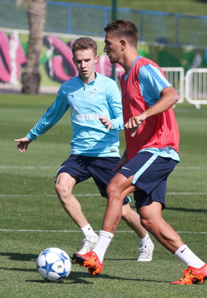 «Газпром»-тренировочные сборы в Дохе: 14 января, утренняя тренировка