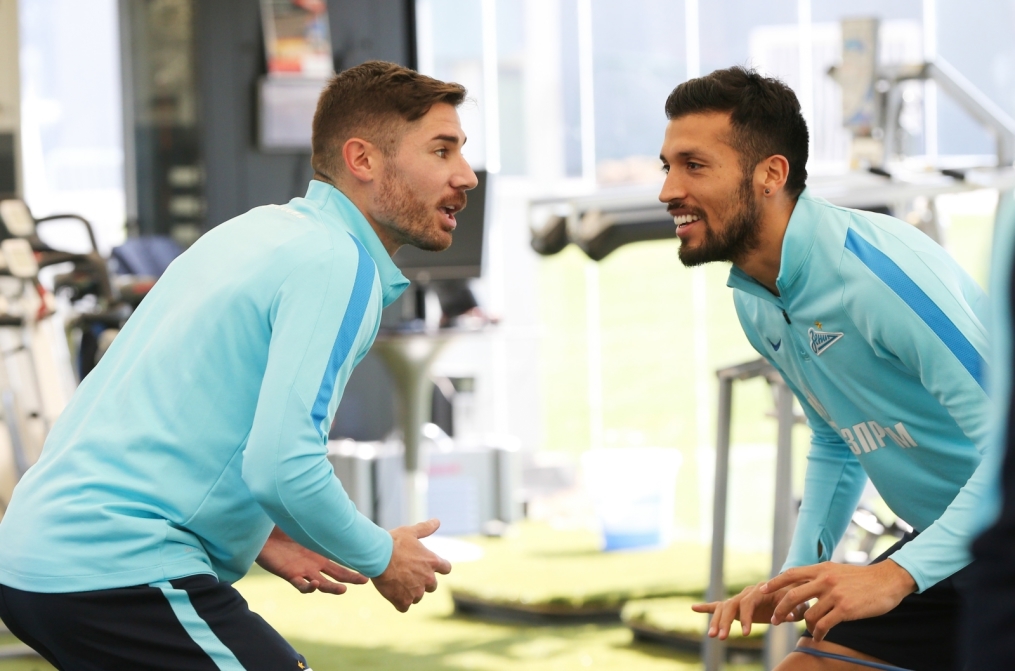 «Газпром»-тренировочные сборы в Дохе: 14 января, утренняя тренировка