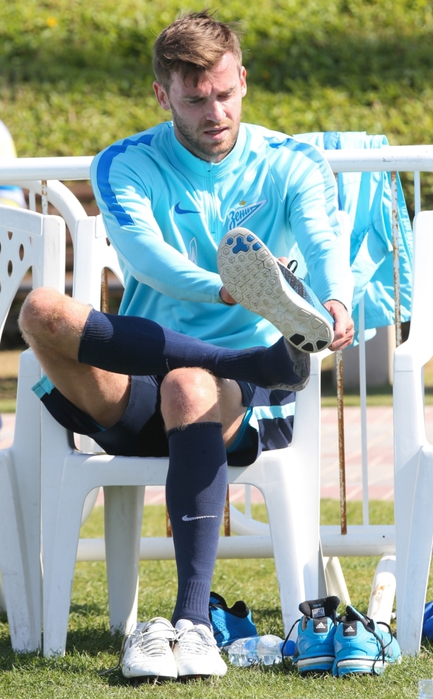 «Газпром»-тренировочные сборы в Дохе: 14 января, утренняя тренировка