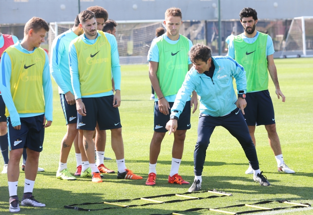 «Газпром»-тренировочные сборы в Дохе: 14 января, утренняя тренировка