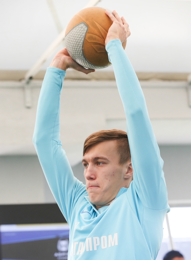 «Газпром»-тренировочные сборы в Дохе: 14 января, утренняя тренировка