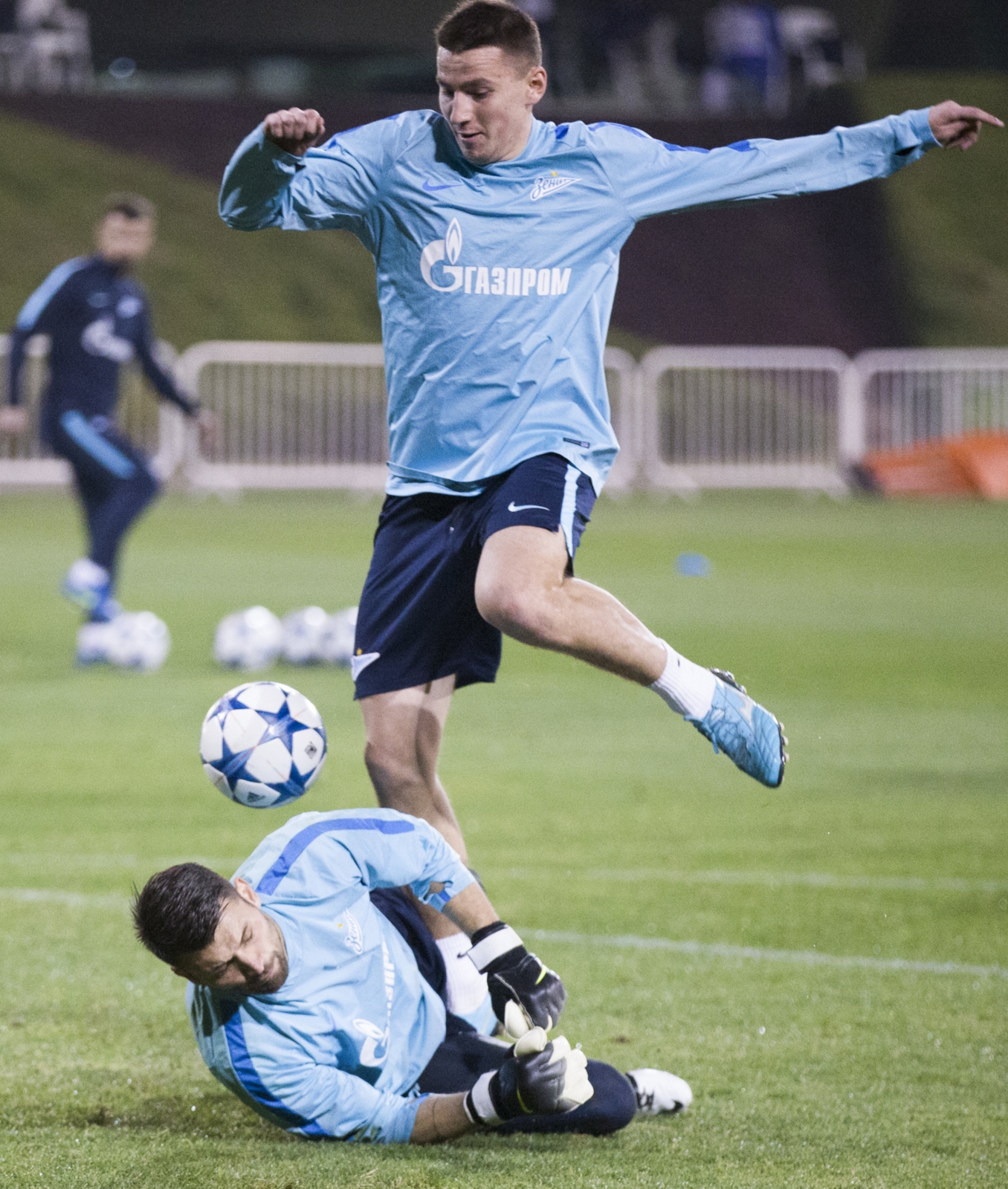 «Газпром»-тренировочные сборы в Дохе: 14 января, вечерняя тренировка