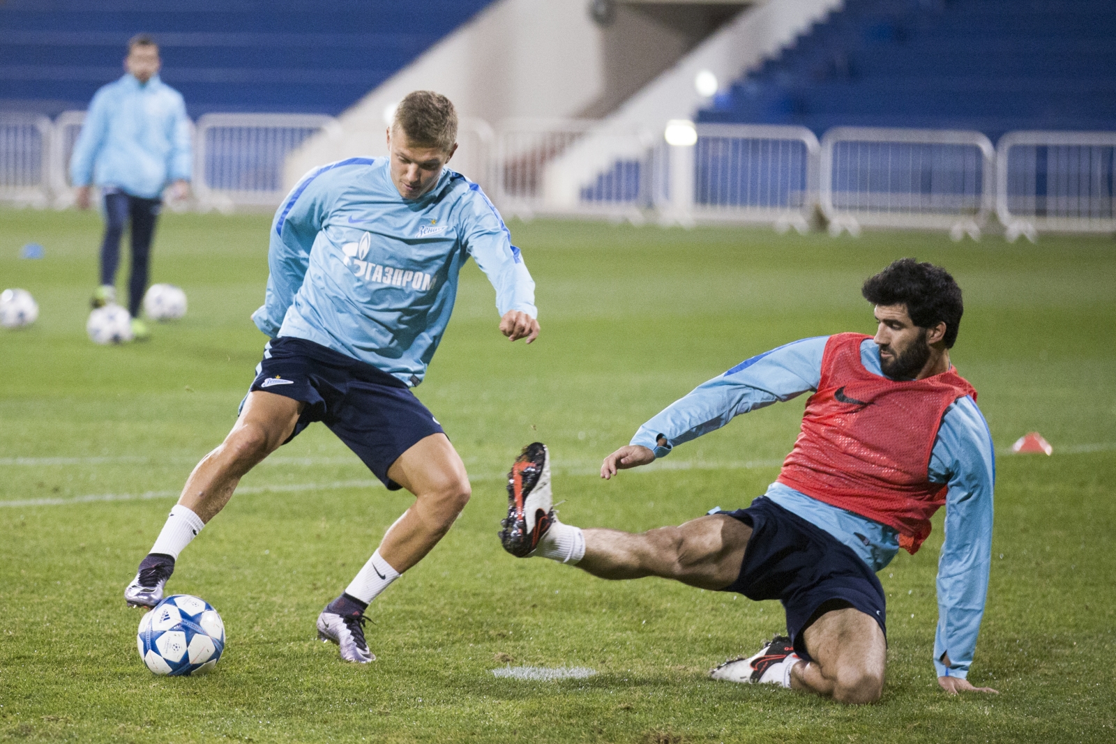 «Газпром»-тренировочные сборы в Дохе: 14 января, вечерняя тренировка