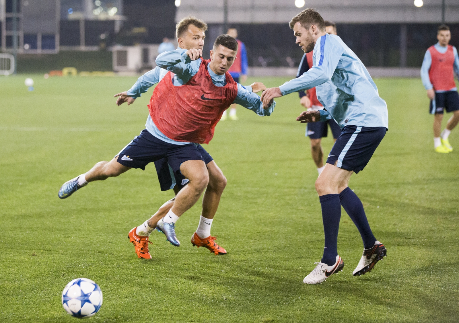 «Газпром»-тренировочные сборы в Дохе: 14 января, вечерняя тренировка