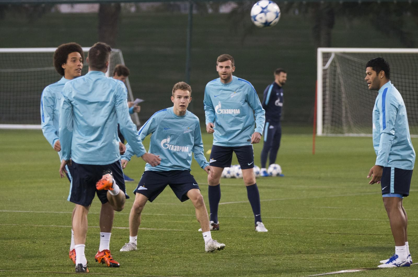 «Газпром»-тренировочные сборы в Дохе: 14 января, вечерняя тренировка
