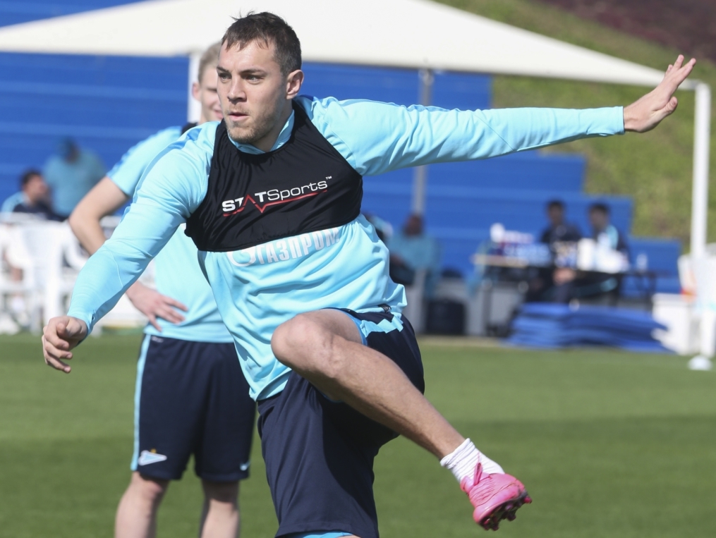 «Газпром»-тренировочные сборы в Дохе: 16 января, утренняя тренировка