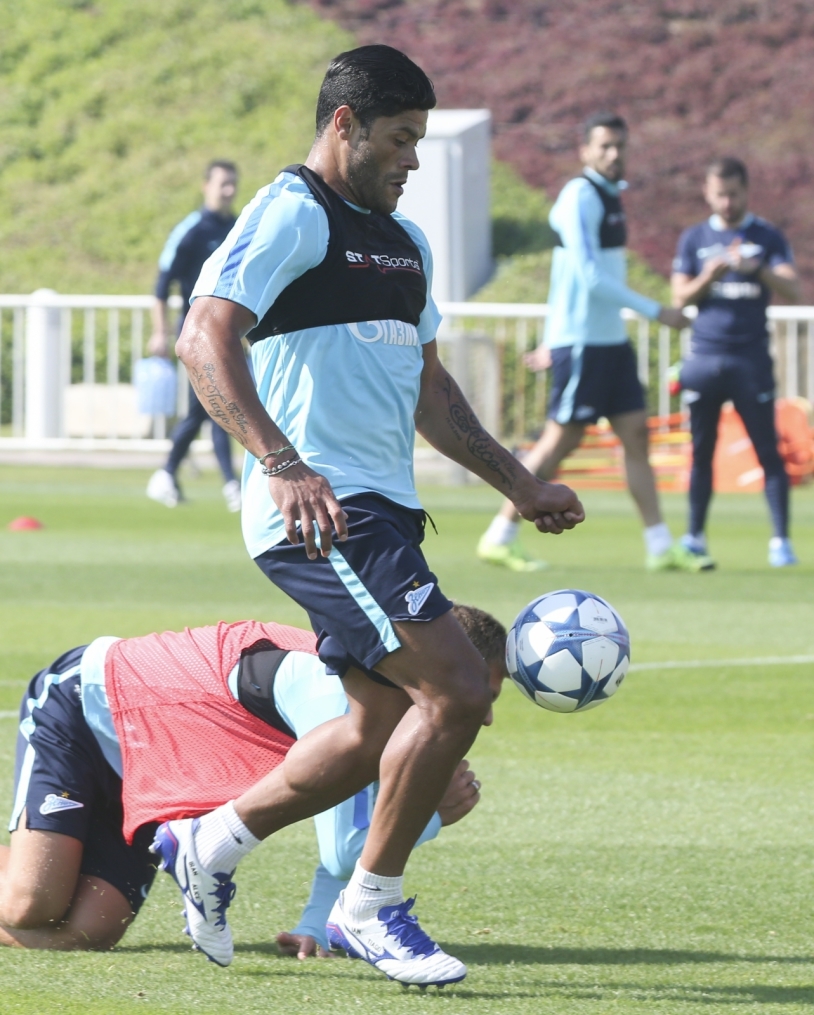 «Газпром»-тренировочные сборы в Дохе: 16 января, утренняя тренировка