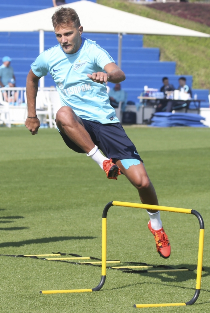 «Газпром»-тренировочные сборы в Дохе: 16 января, утренняя тренировка