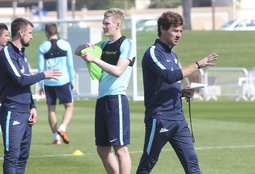 «Газпром»-тренировочные сборы в Дохе: 16 января, утренняя тренировка