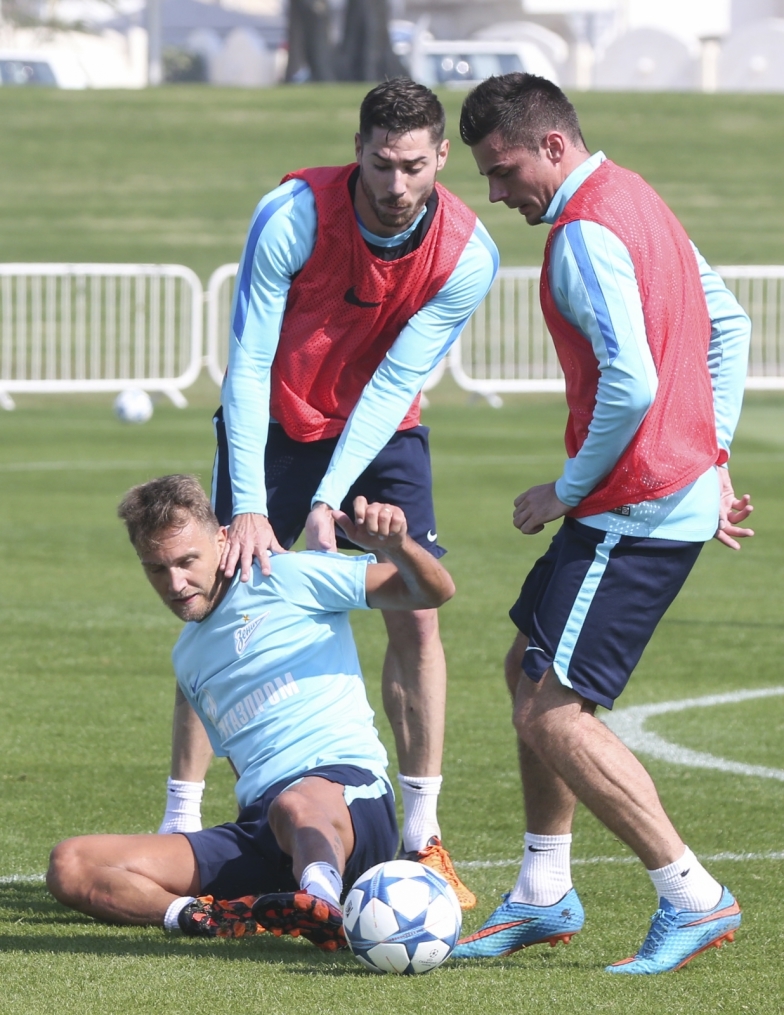 «Газпром»-тренировочные сборы в Дохе: 16 января, утренняя тренировка